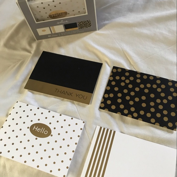 Hallmark Thank You and Blank card set - Picture 2 of 4